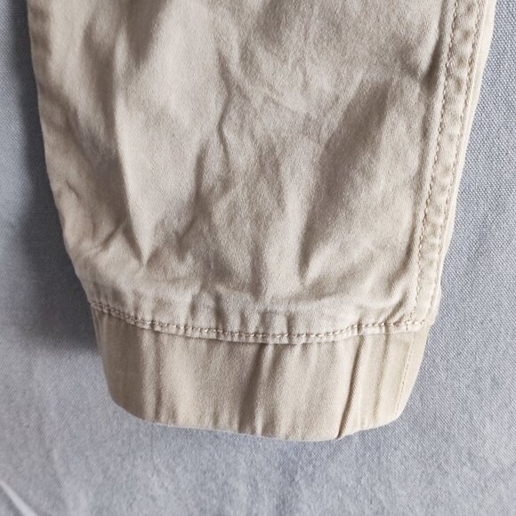 Levi's jogger boys size 16 reg, (28/30) cream colour elastic waistband, tapered - Picture 8 of 13